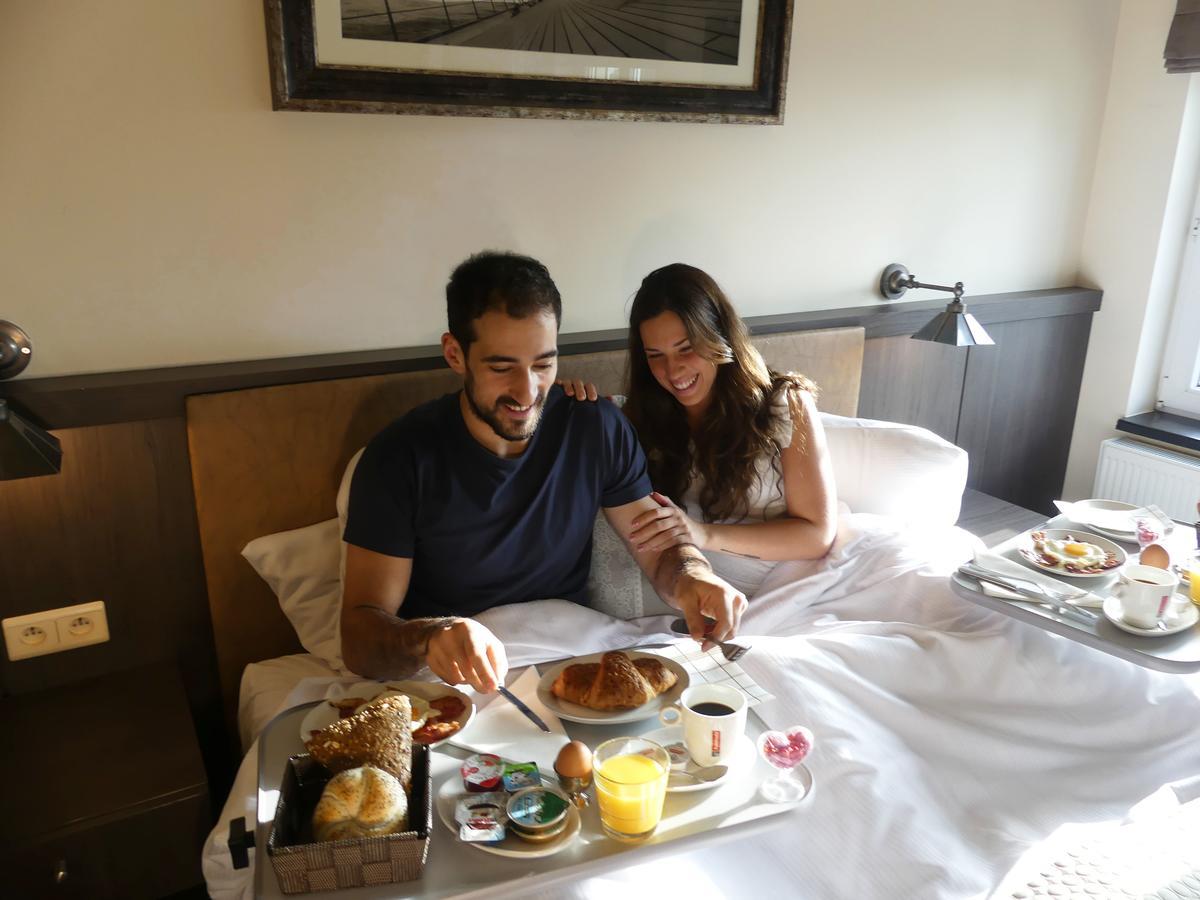 Hotel De Spaenjerd Kinrooi Luaran gambar